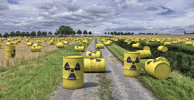 ../_images/nuclear-waste.jpg