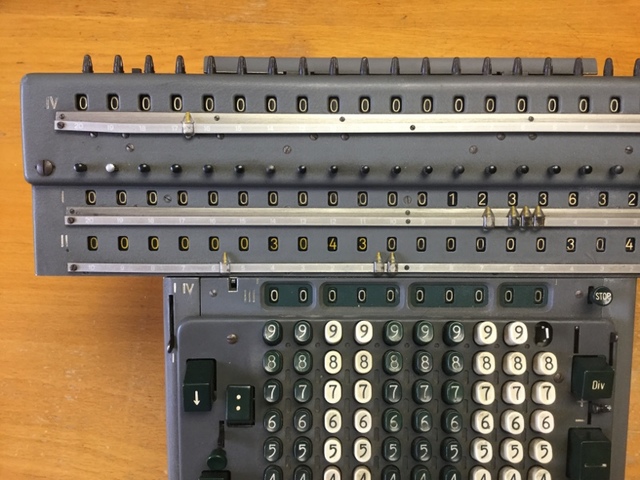 Kalkulátor MADAS 20ATG